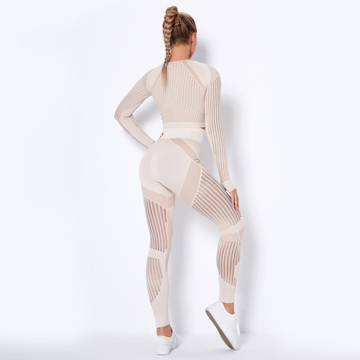Long-Sleeved Yoga Set
