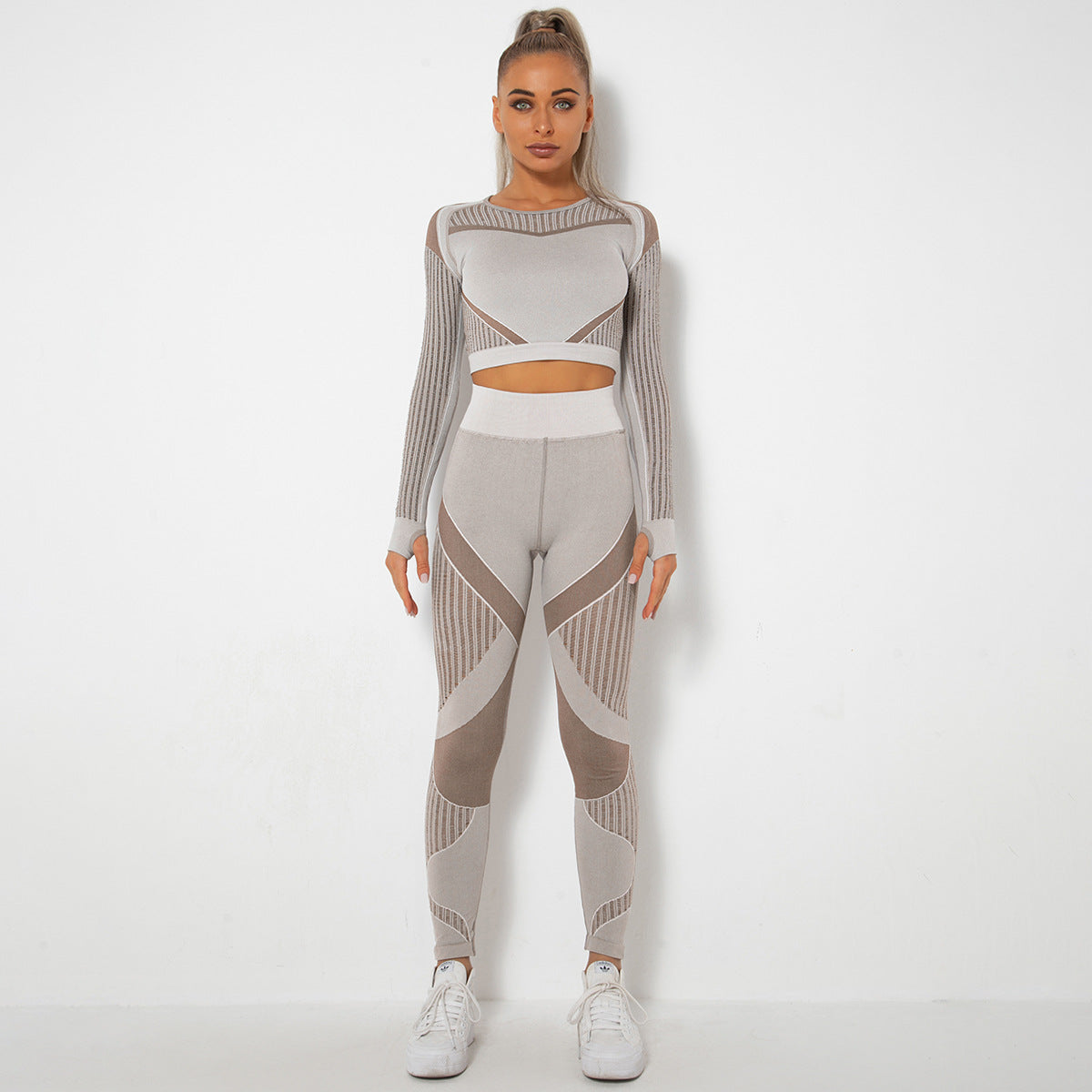 Long-Sleeved Yoga Set
